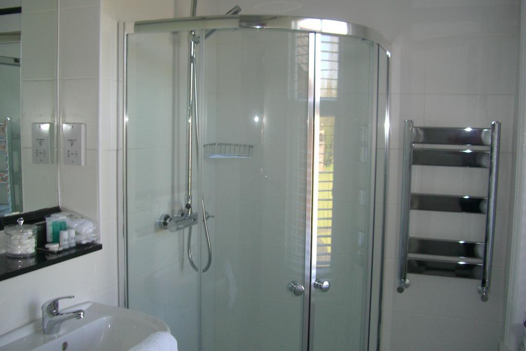 Little Bollington Ash Farm Country House חדר תמונה