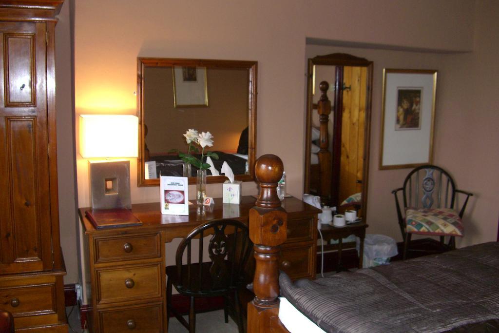 Little Bollington Ash Farm Country House חדר תמונה