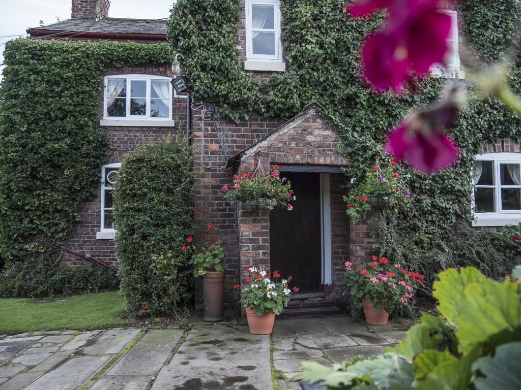 Little Bollington Ash Farm Country House מראה חיצוני תמונה