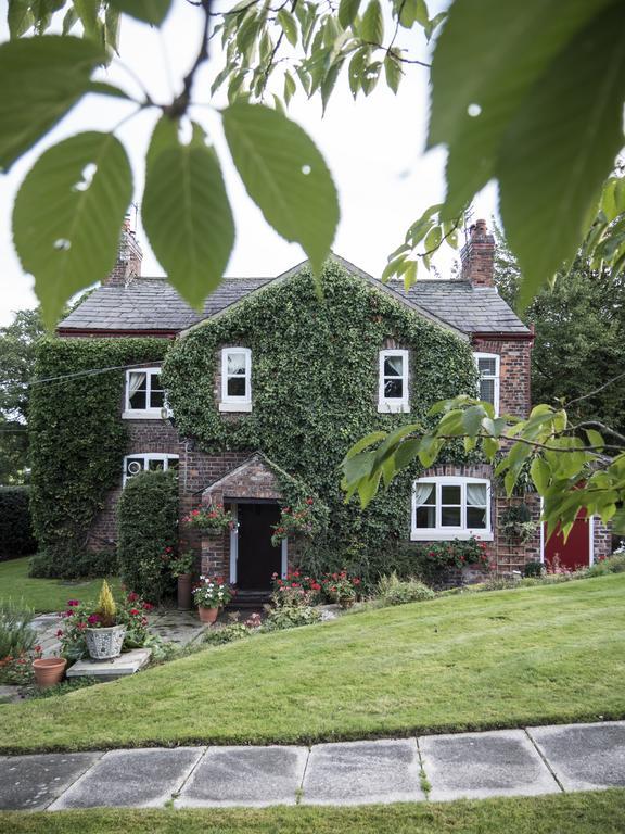 Little Bollington Ash Farm Country House מראה חיצוני תמונה