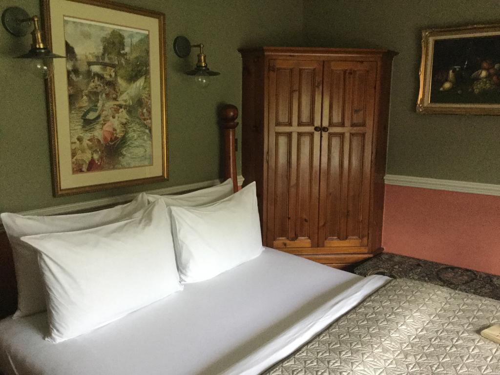 Little Bollington Ash Farm Country House מראה חיצוני תמונה